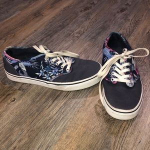 Navy floral vans woman’s 9.5
